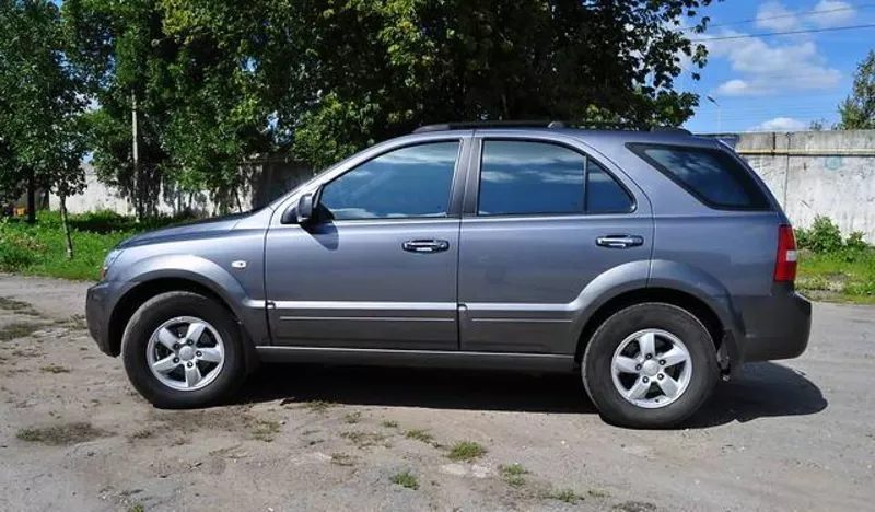 Автомобиль Kia Sorento 2008