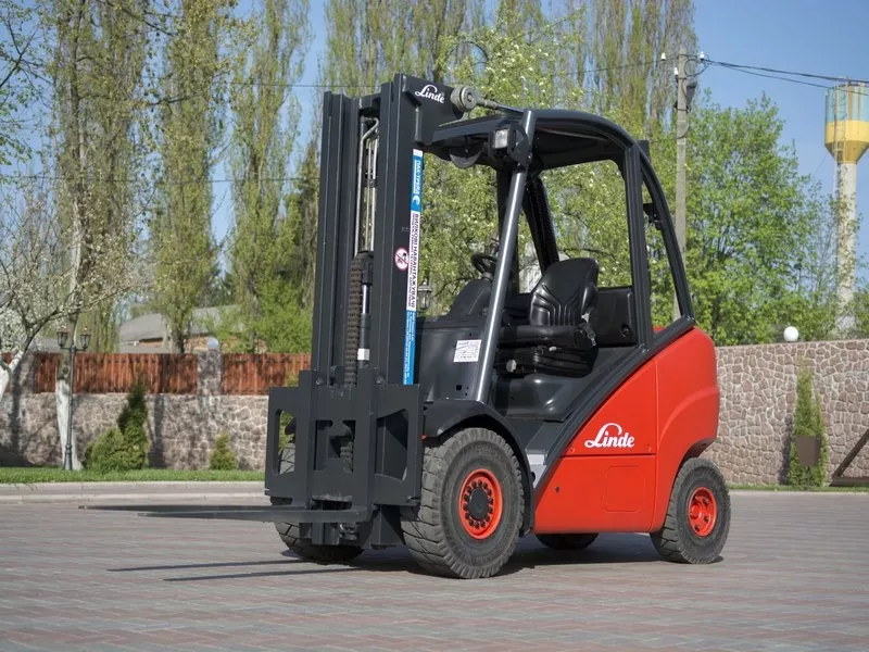 Газовый  погрузчик Linde Н30Т