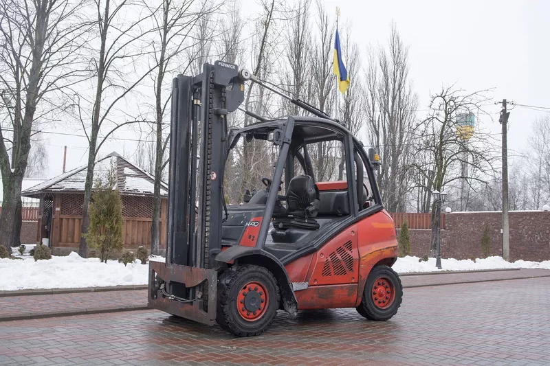 Газовый погрузчик  Linde H 40 T