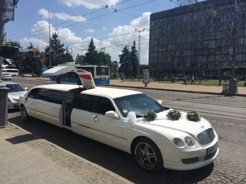 Лимузин Bentley continental в Коростене 4