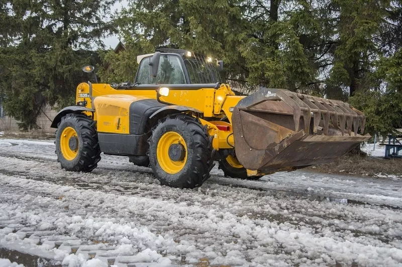 Дизельный телескопический  погрузчик  JCB   535-95  2