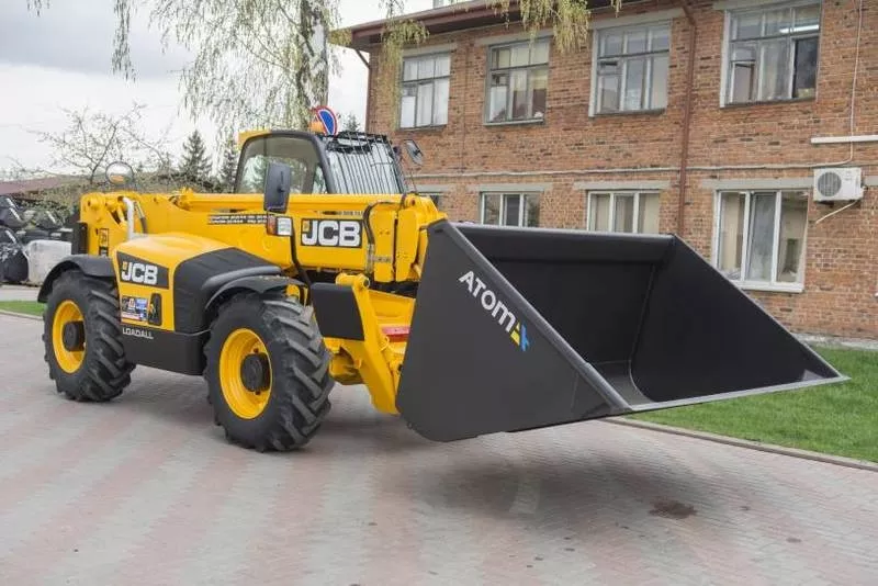 Дизельный телескопический погрузчик б/у JCB 535-125