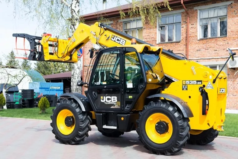 Погрузчик JCB 535-95  (дизель) 3