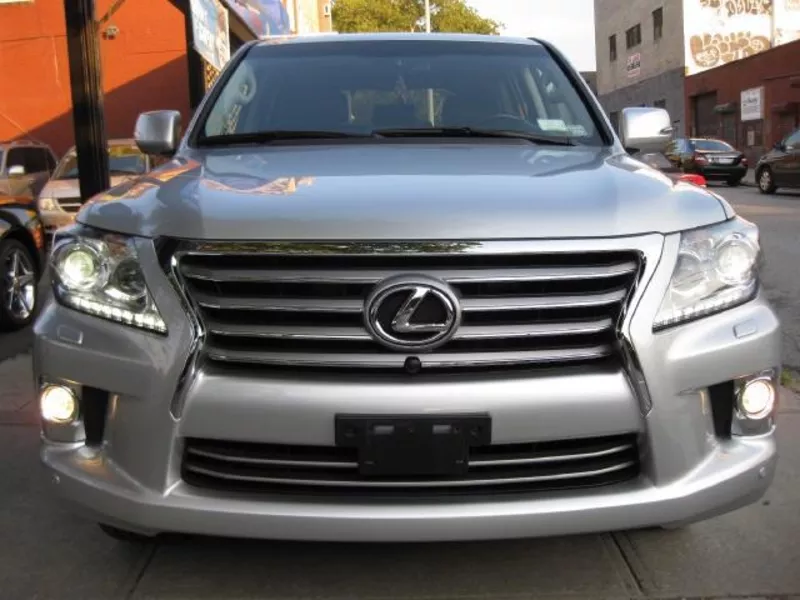 personal owner 2014 Lexus 570 silver 2