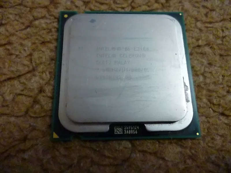 Процессор Intel Celeron E3400 2.6GHz 1Mb LGA 775 OEM (SLGTZ) 